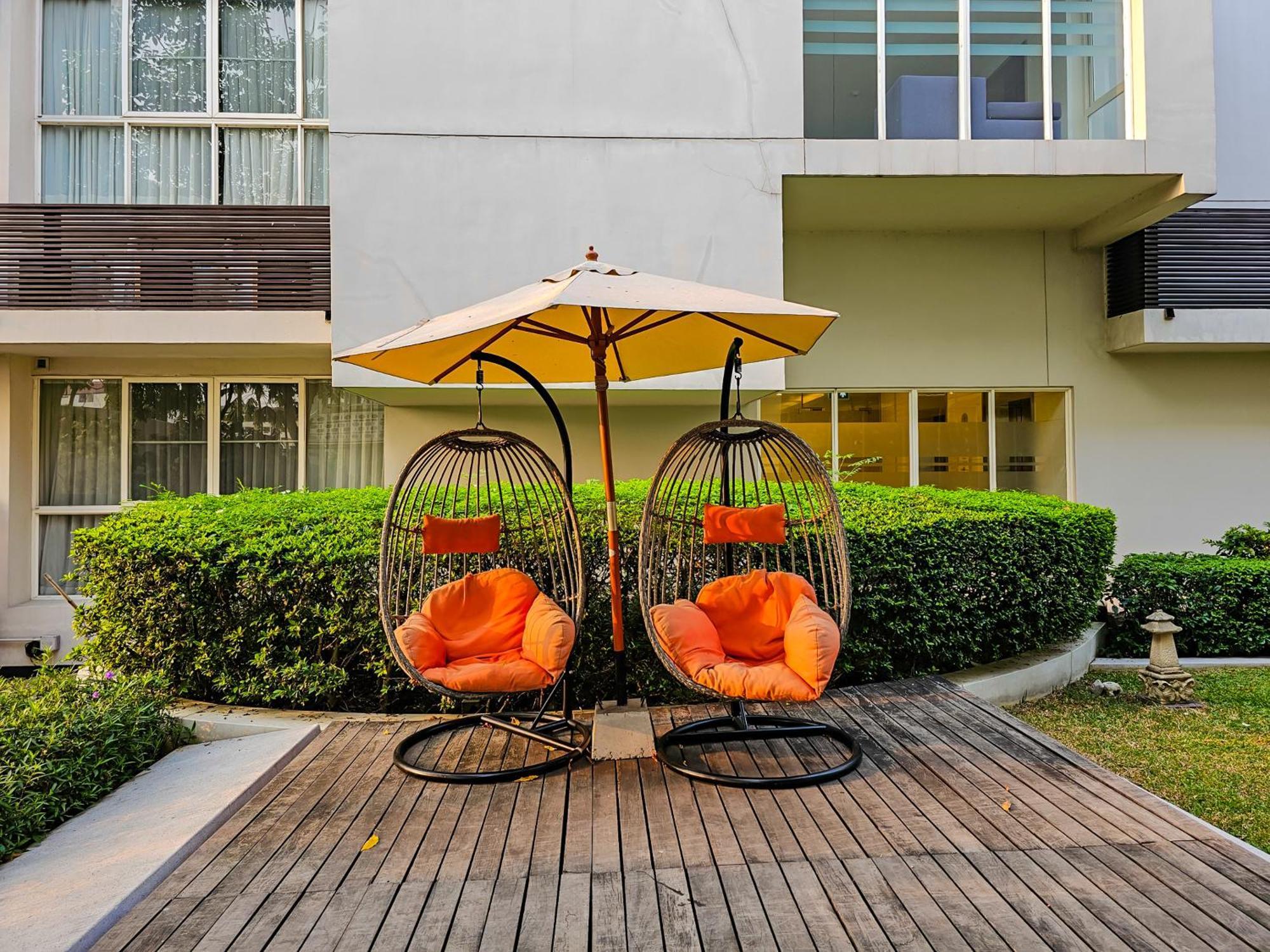 The Idle Hotel And Residence Ban Lam Rua Taek Экстерьер фото